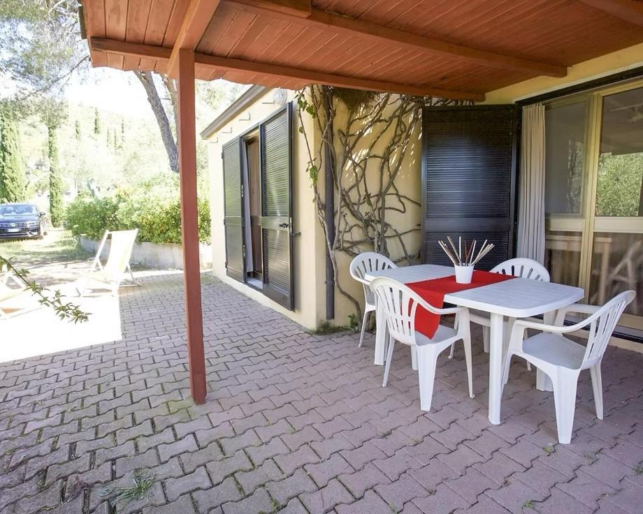 Villa Conti Residence Lacona Eksteriør billede
