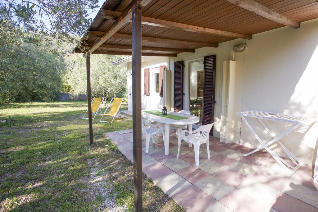 Villa Conti Residence Lacona Eksteriør billede