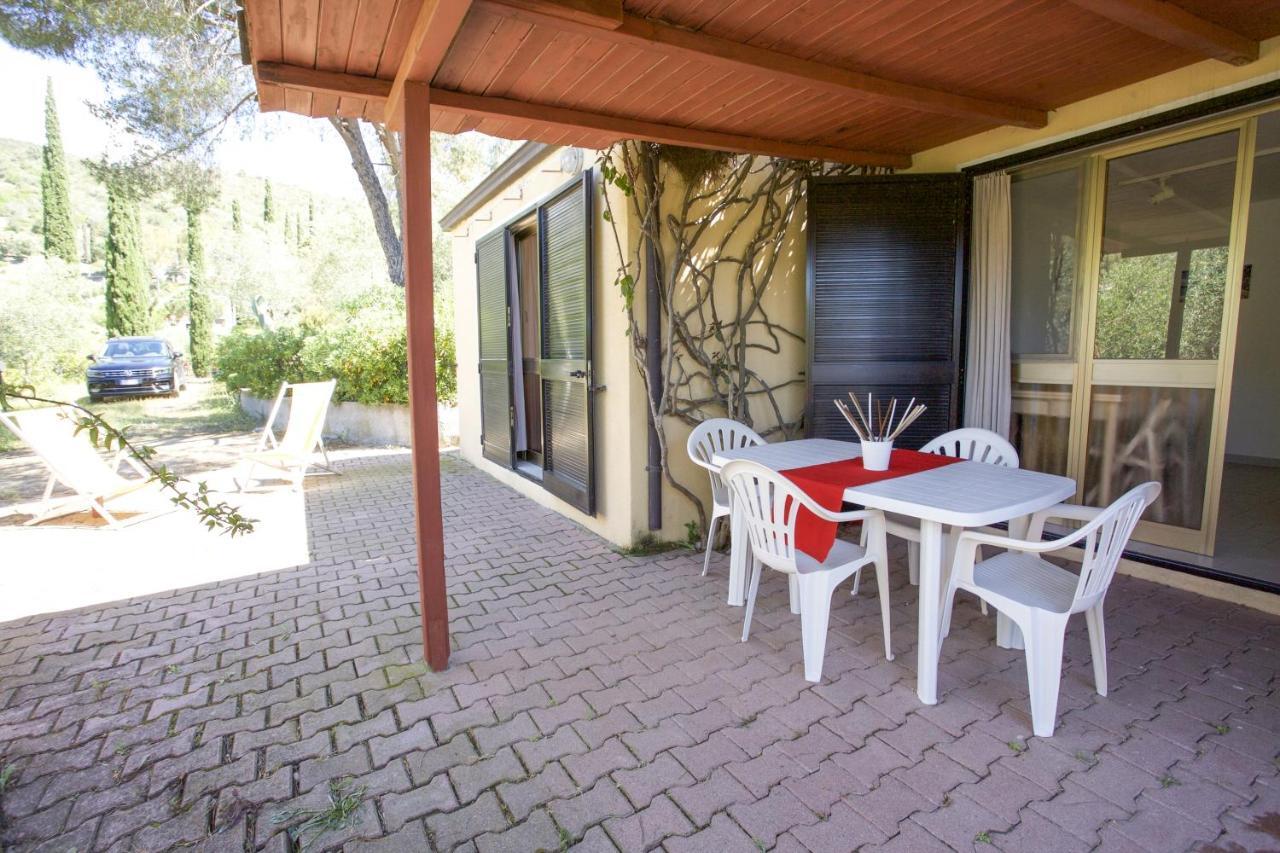 Villa Conti Residence Lacona Værelse billede